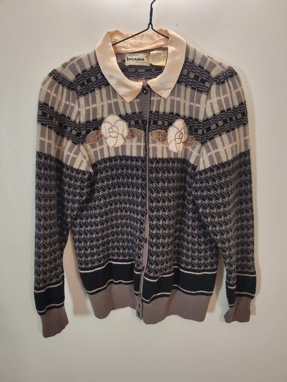 Brama Vintage Taupe Black Patterned Knit 100 % Lambswool Cardigan - S